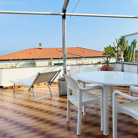 Very Close To The Terrace With A Sea View 公寓 里瓦利古雷
